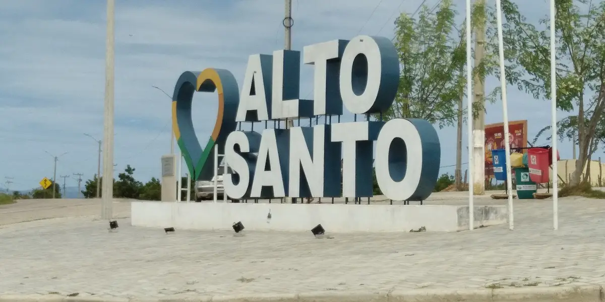 Vista de Alto Santo