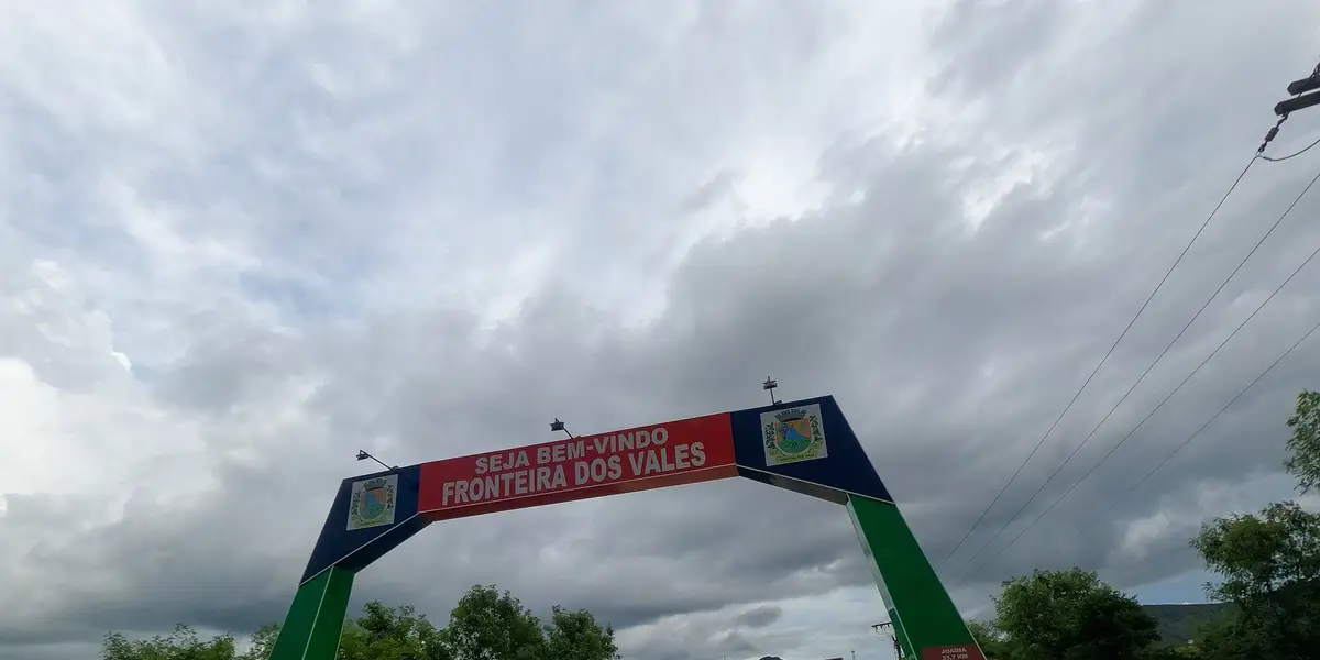 Vista de Fronteira dos Vales
