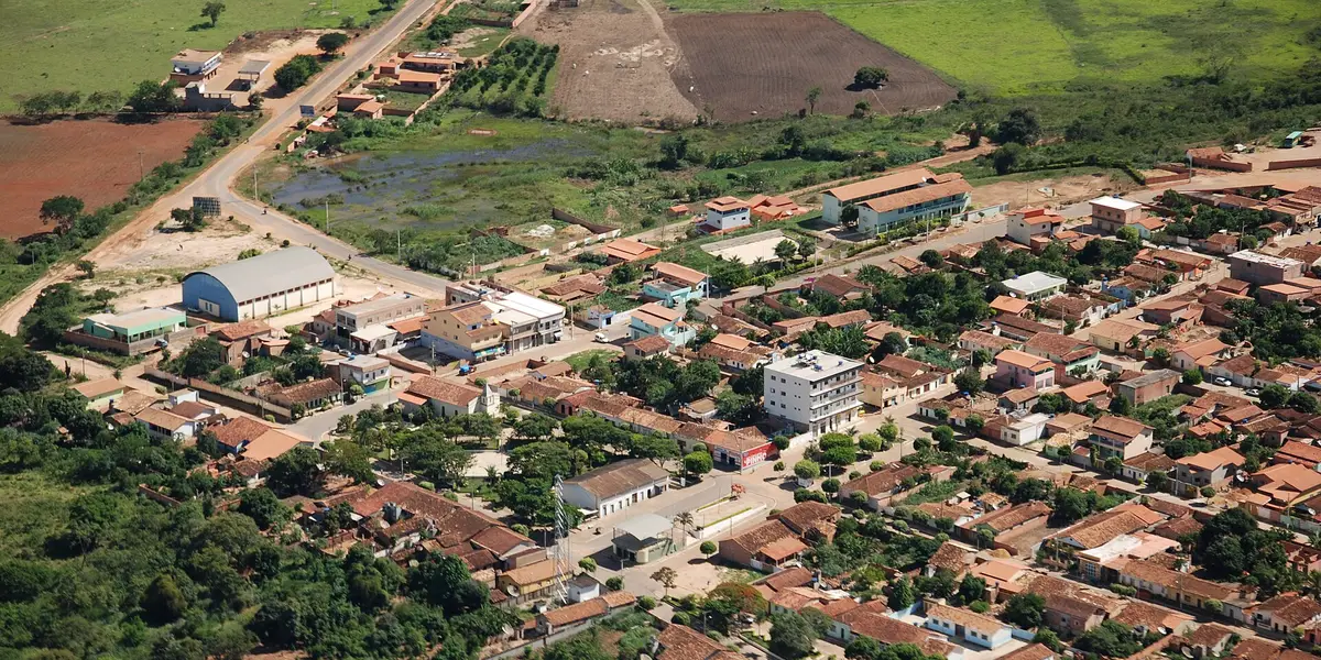 Vista de Indaiabira