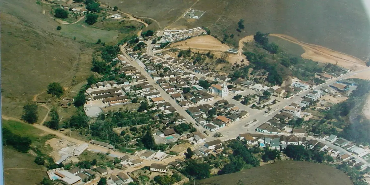 Vista de Maripá de Minas