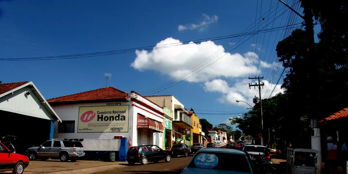 Vista de Ribeirão Claro