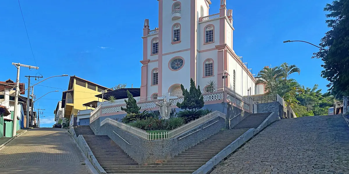 Vista de Santa Cruz do Escalvado