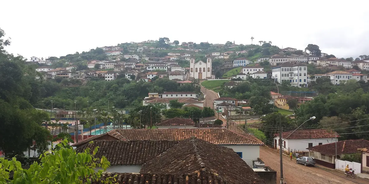 Vista de Serro