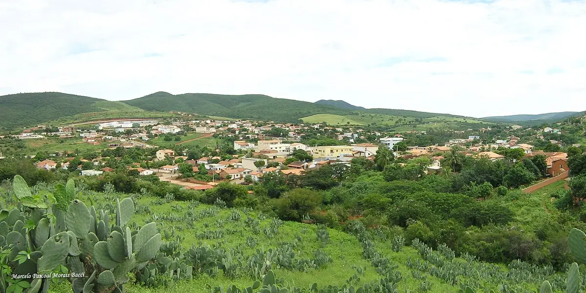 Vista de Urandi